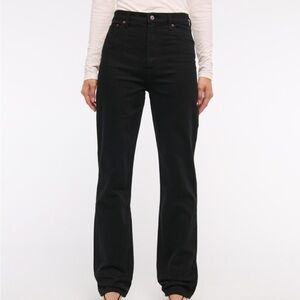 Ultra High Rise 90s Straight Jean